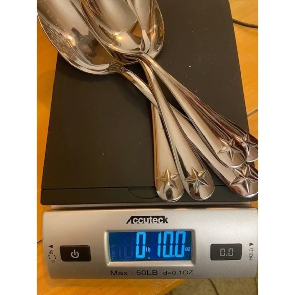 Oneida Tindra Stainless Steel Flatware 5 Piece Set Star Pattern ZZ-14 Silver